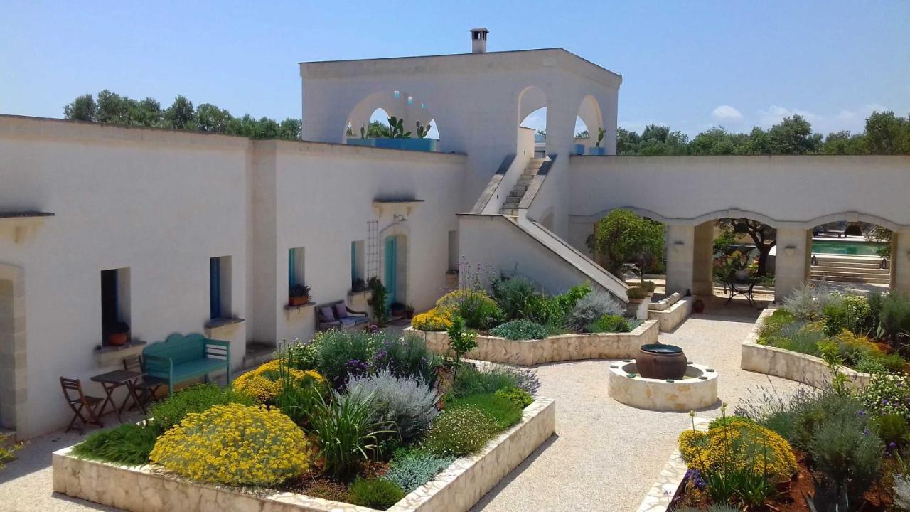 The Proud Garden Bed & Breakfast Carovigno Exterior photo