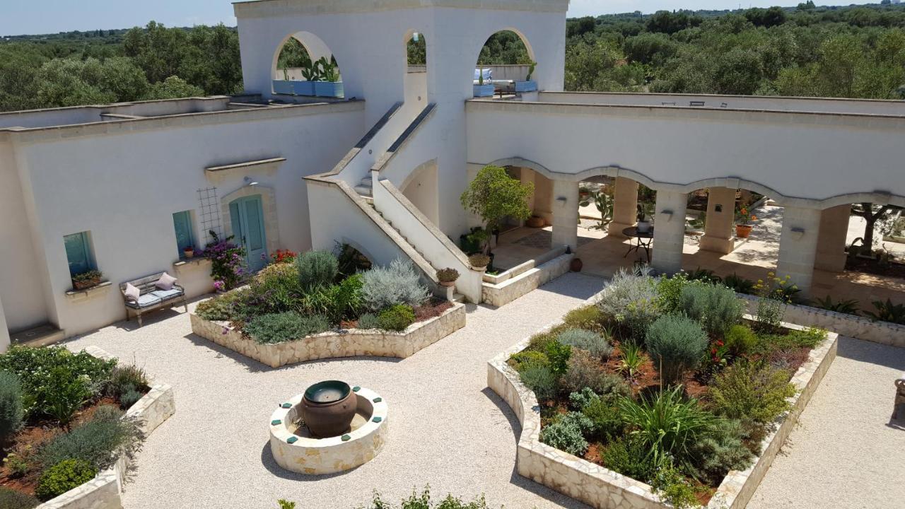 The Proud Garden Bed & Breakfast Carovigno Exterior photo