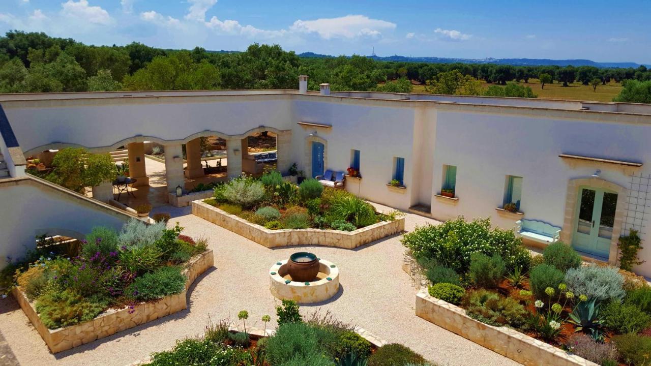 The Proud Garden Bed & Breakfast Carovigno Exterior photo